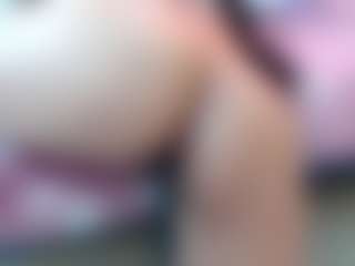 Live cam show with skynnynasty - Bikini on xDating