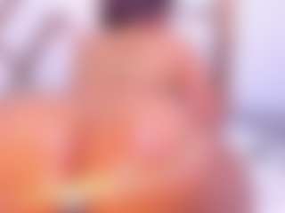 Live cam show with ZafiraHot - Ebony Squirt on Milfs Live