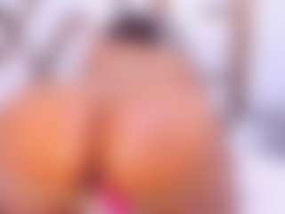 Live cam show with ZafiraHot - Lush Blonde Hair on sexytreat.net