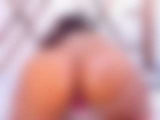 Live cam show with ZafiraHot - Athletic on livesuperchat.net