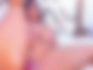 Live cam show with ZafiraHot - Middle Aged on madthumbs
