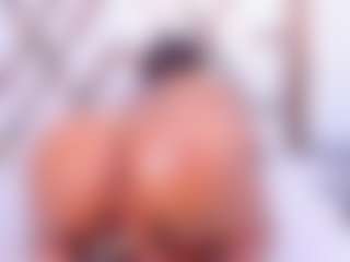 Live cam show with ZafiraHot - Lovense on Pornisteam.com