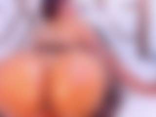 Live cam show with ZafiraHot - Big Tits Curvy on TeamSkeetLive