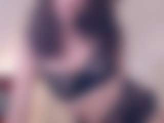 Live cam show with DesireMira - Handjob on alttransgirls