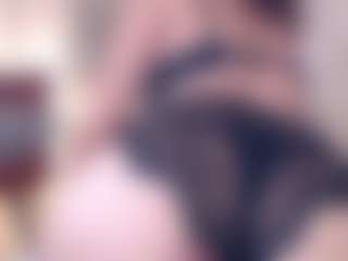 Live cam show with DesireMira - Handjob on Instabang