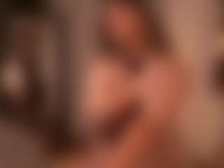 Lady Di's Live Sex Cam Show