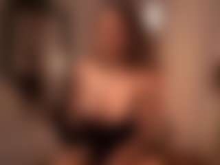 Lady Di's Live Sex Cam Show