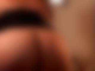 Lady Di's Live Sex Cam Show