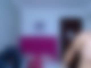 Live cam show with Kriss-sweetboobs - Living Room on xplaylive.com