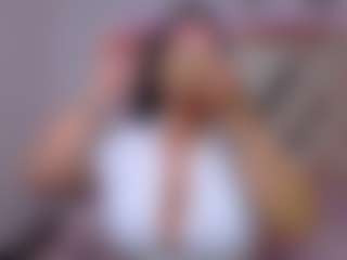 Live cam show with Kriss-sweetboobs - Milk on Livezox
