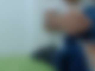scolealia0's Live Sex Cam Show