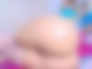 Live cam show with AmaiaHot - Cute on AdultVida.com