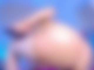 Live cam show with AmaiaHot - Cum on AdultVida.com