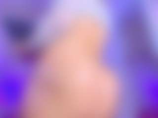 AmaiaHot's Live Sex Cam Show