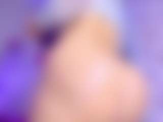 AmaiaHot's Live Sex Cam Show