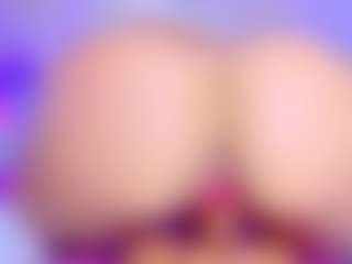AmaiaHot's Live Sex Cam Show