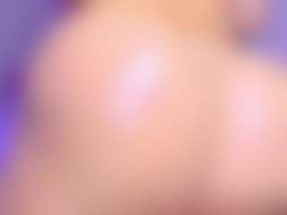 AmaiaHot's Live Sex Cam Show
