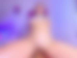 AmaiaHot's Live Sex Cam Show