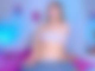 AmaiaHot's Live Sex Cam Show