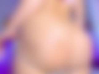 AmaiaHot's Live Sex Cam Show