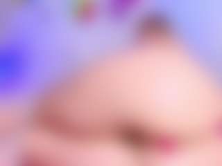 AmaiaHot's Live Sex Cam Show