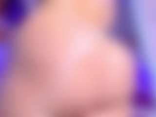 AmaiaHot's Live Sex Cam Show
