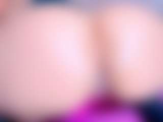 AmaiaHot's Live Sex Cam Show