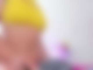 AmaiaHot's Live Sex Cam Show