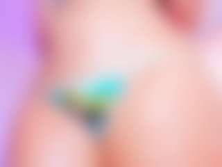 Live cam show with AmaiaHot - Shaved Pussy on Dare Cams