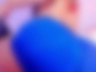 Live cam show with AmaiaHot - Shaved Pussy Brown Hair on Chatstar