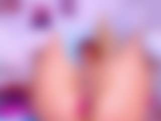 Live cam show with AmaiaHot - Cute on Dolls Live