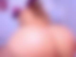 AmaiaHot's Live Sex Cam Show