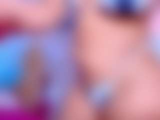 Live cam show with AmaiaHot - Cute on Mixed Magazine Live