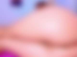 Live cam show with AmaiaHot - Oil on TeamSkeetLive