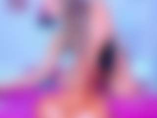 AmaiaHot's Live Sex Cam Show