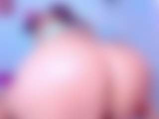 AmaiaHot's Live Sex Cam Show
