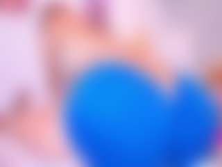 Live cam show with AmaiaHot - Skinny on Latina Girls
