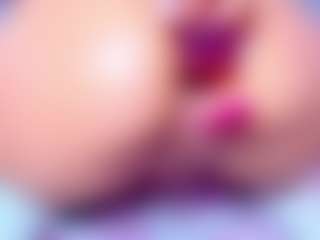 AmaiaHot's Live Sex Cam Show