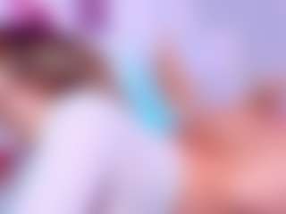 AmaiaHot's Live Sex Cam Show