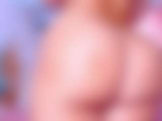 AmaiaHot's Live Sex Cam Show