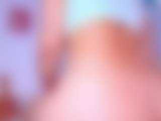 AmaiaHot's Live Sex Cam Show