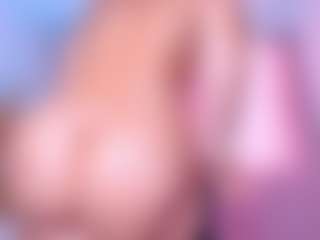 AmaiaHot's Live Sex Cam Show