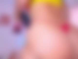 AmaiaHot's Live Sex Cam Show