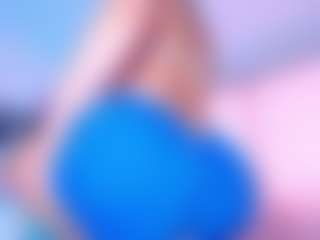 AmaiaHot's Live Sex Cam Show