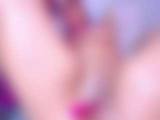 AmaiaHot's Live Sex Cam Show