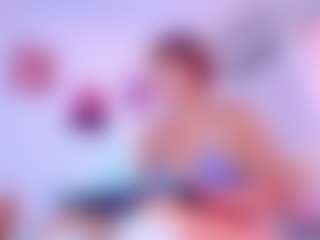 Show de cam en vivo con AmaiaHot - Spy Petite en Camsoda