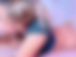 AmaiaHot's Live Sex Cam Show