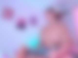 AmaiaHot's Live Sex Cam Show
