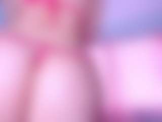 Live cam show with AmaiaHot - Skinny Teen (18+) on Gym Cam Girls