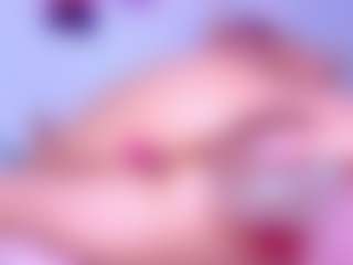 AmaiaHot's Live Sex Cam Show
